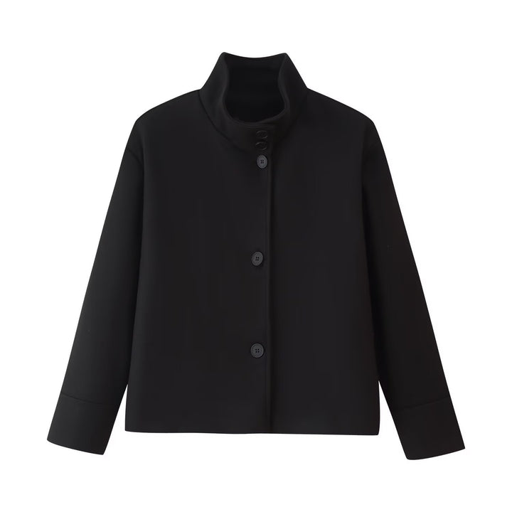 Damernas lediga övergångsjacka med snygg ståkrage och dekorativa knapparDETALJER Eva Jonsson-Eva Jonsson