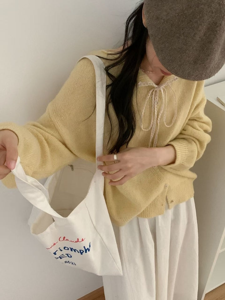 Damernas lekfulla kofta med slöjdprydnad Eva Jonsson-Eva Jonsson