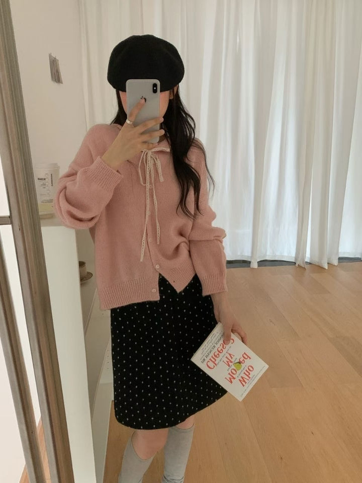 Damernas lekfulla kofta med slöjdprydnad Eva Jonsson-Eva Jonsson