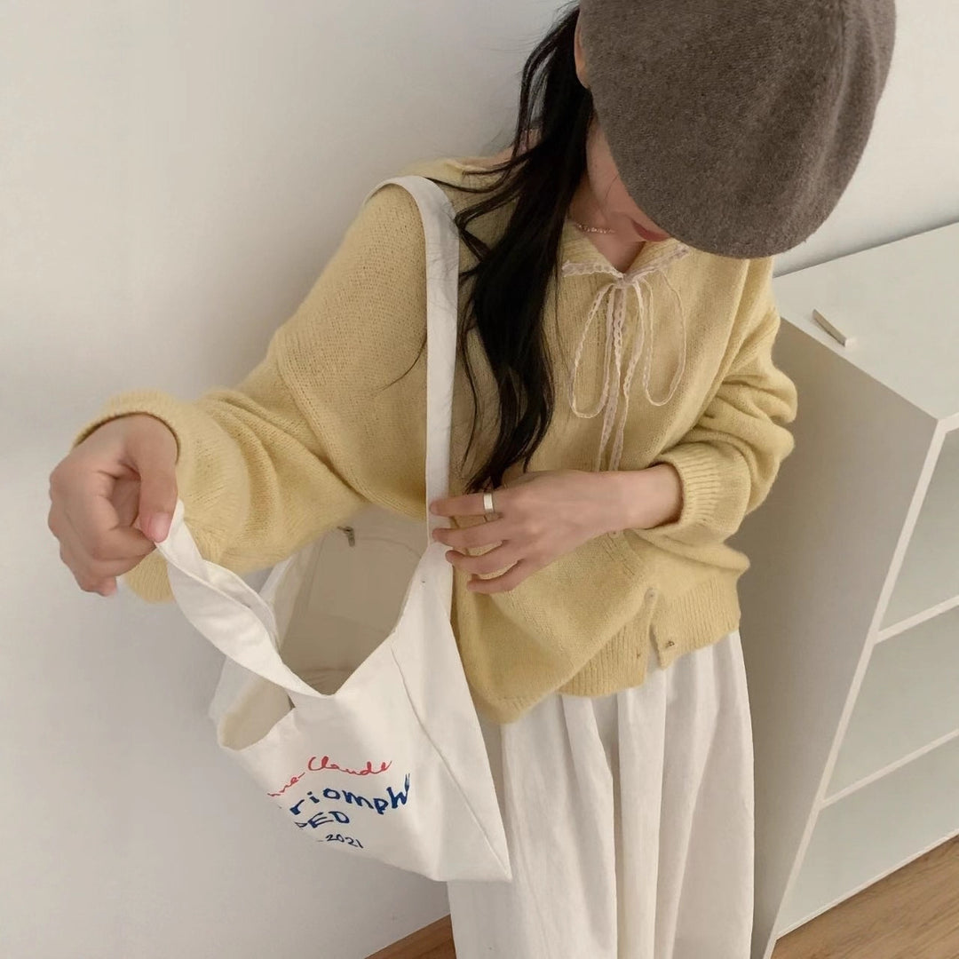 Damernas lekfulla kofta med slöjdprydnad Eva Jonsson-Eva Jonsson