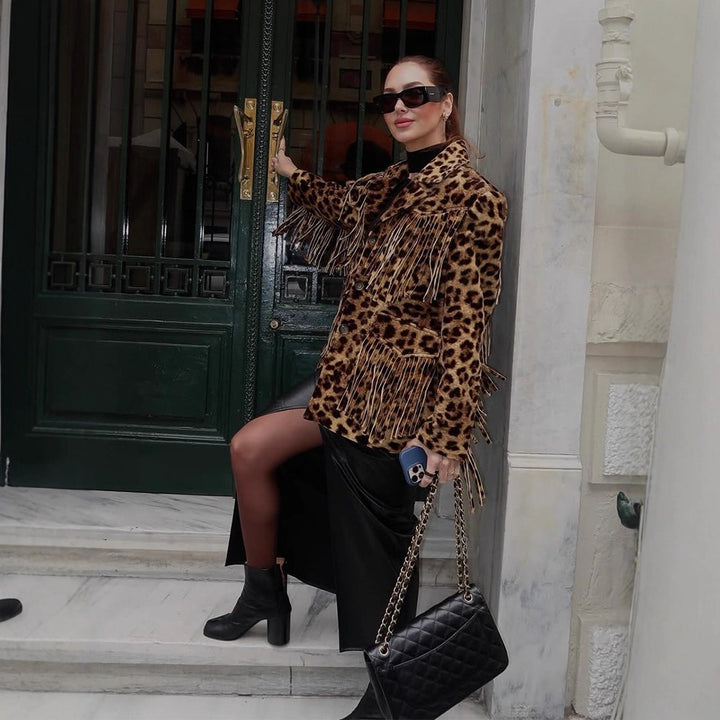 Damernas leopardimönstrade mockajacka med fransar och modernt snitt Eva Jonsson-Eva Jonsson
