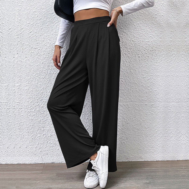 Damernas lösa chinos med elegant veck och hög midja Mirla-Eva Jonsson