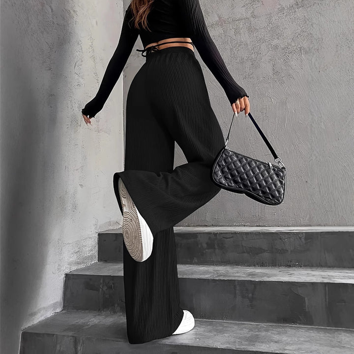 Damernas lösa pluderbyxor med ribbat mönster och elastisk midjeresår Eva Jonsson-Eva Jonsson