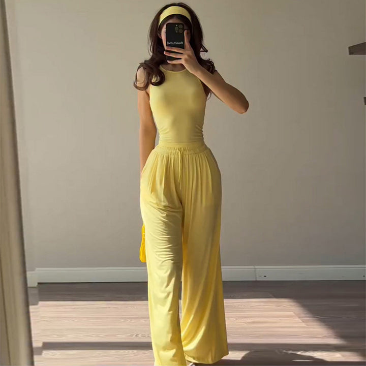 Damernas loungewear-kombination med flödande kimono och bekväm byxa Mirla-Eva Jonsson