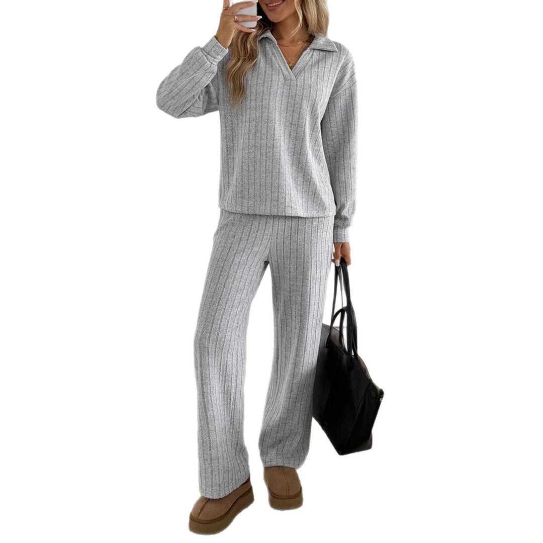 Damernas loungewear-set i strukturerad tyg med avslappnad passform Mirla-Eva Jonsson
