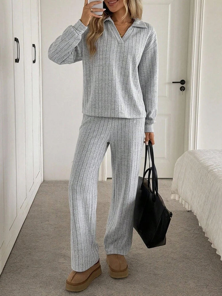 Damernas loungewear-set i strukturerad tyg med avslappnad passform Mirla-Eva Jonsson