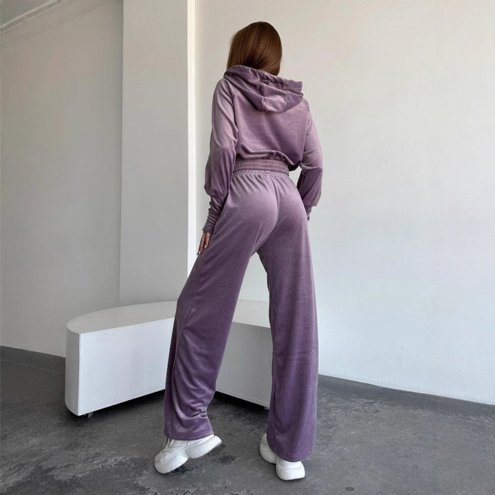 Damernas loungewear-set med praktisk huva och elastiskt midjeband Mirla-Eva Jonsson
