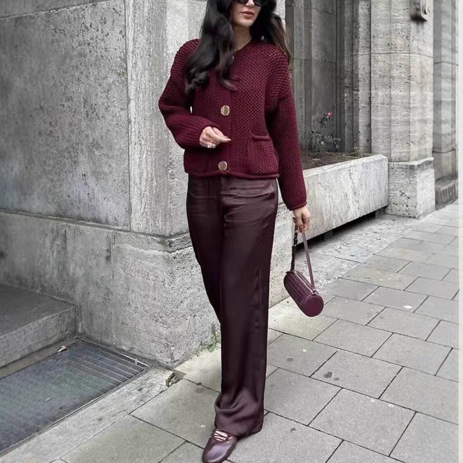 Damernas luftig stickad jacka med knapplist och praktiska fickor Eva Jonsson-Eva Jonsson