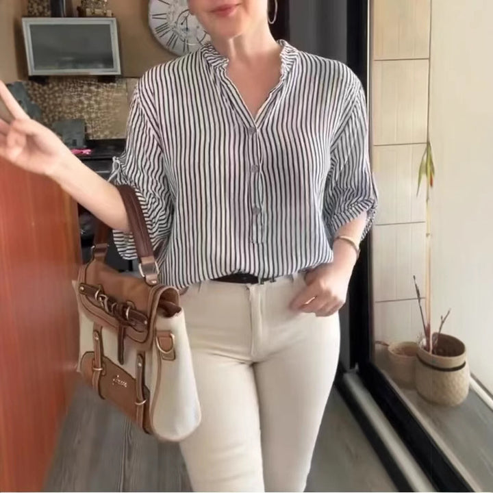 Damernas luftiga blus med charmig randig design Eva Jonsson-Eva Jonsson