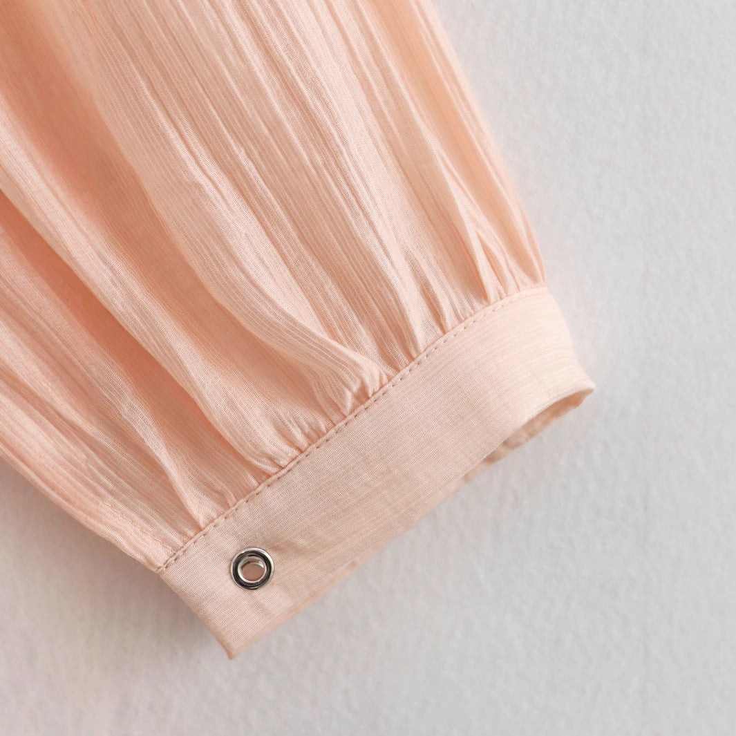 Damernas luftiga blus med dekorativ dragsko Eva Jonsson-Eva Jonsson