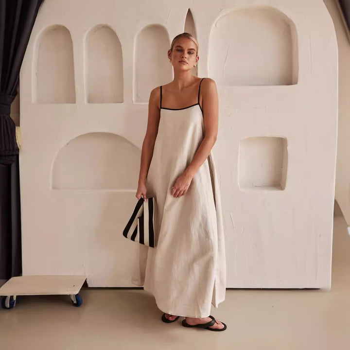 Damernas luftiga maxiklänning med fina axelband och bekymmerslös skärning Eva Jonsson-Eva Jonsson