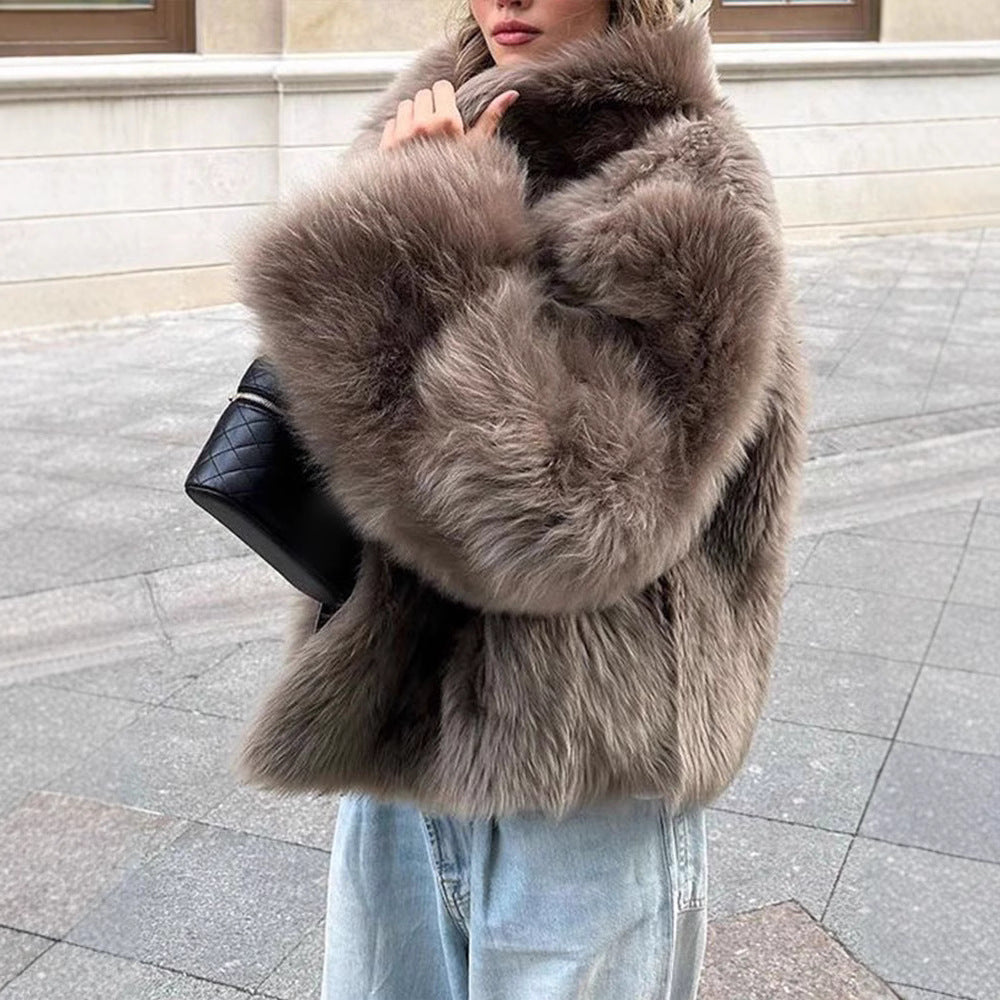 Damernas lyxiga konstpälskappa med bred krage Eva Jonsson-Eva Jonsson