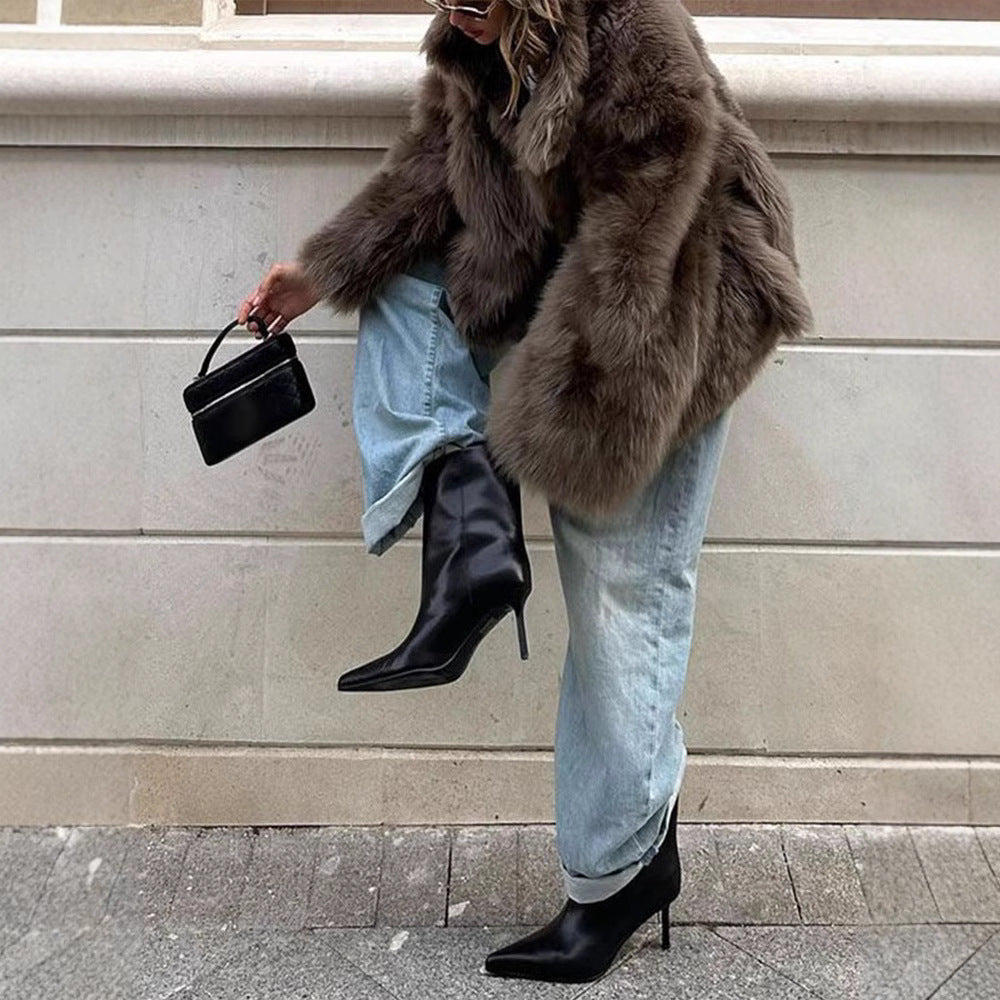 Damernas lyxiga konstpälskappa med bred krage Eva Jonsson-Eva Jonsson