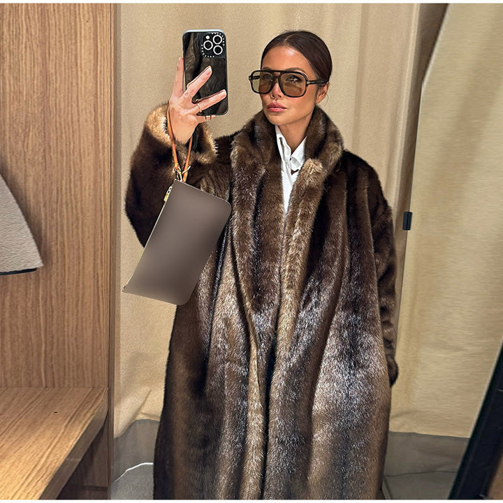 Damernas lyxiga konstpälskappor med elegant snitt Eva Jonsson-Eva Jonsson