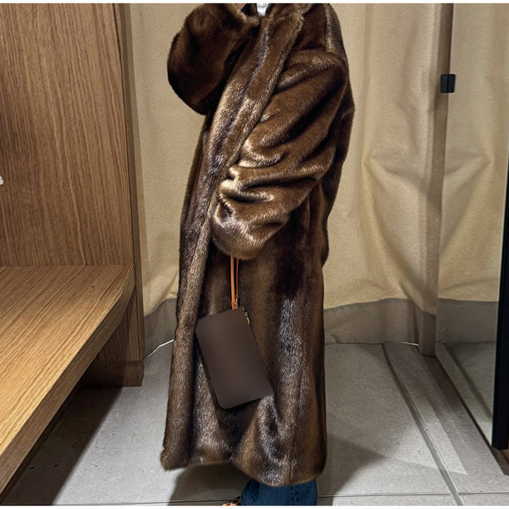 Damernas lyxiga konstpälskappor med elegant snitt Eva Jonsson-Eva Jonsson