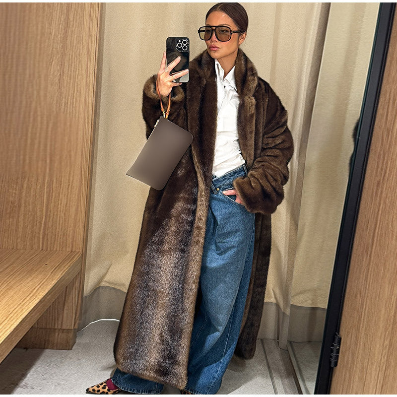 Damernas lyxiga konstpälskappor med elegant snitt Eva Jonsson-Eva Jonsson