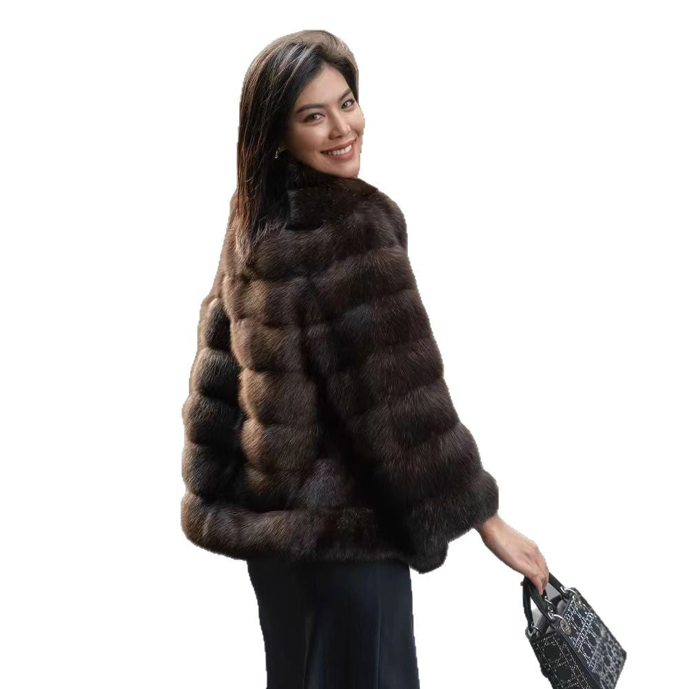 Damernas lyxiga mysfälljacka i modedesign Eva Jonsson-Eva Jonsson