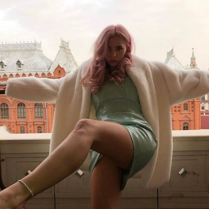 Damernas lyxiga plyschkappa Eva Jonsson-Eva Jonsson