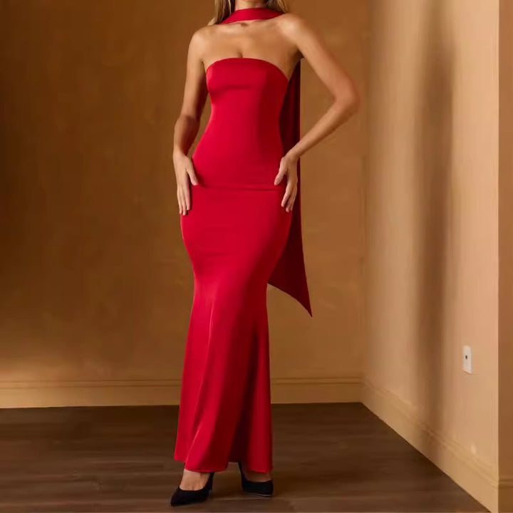 Damernas maxiklänning i elegant stil med smal passform Eva Jonsson-Eva Jonsson