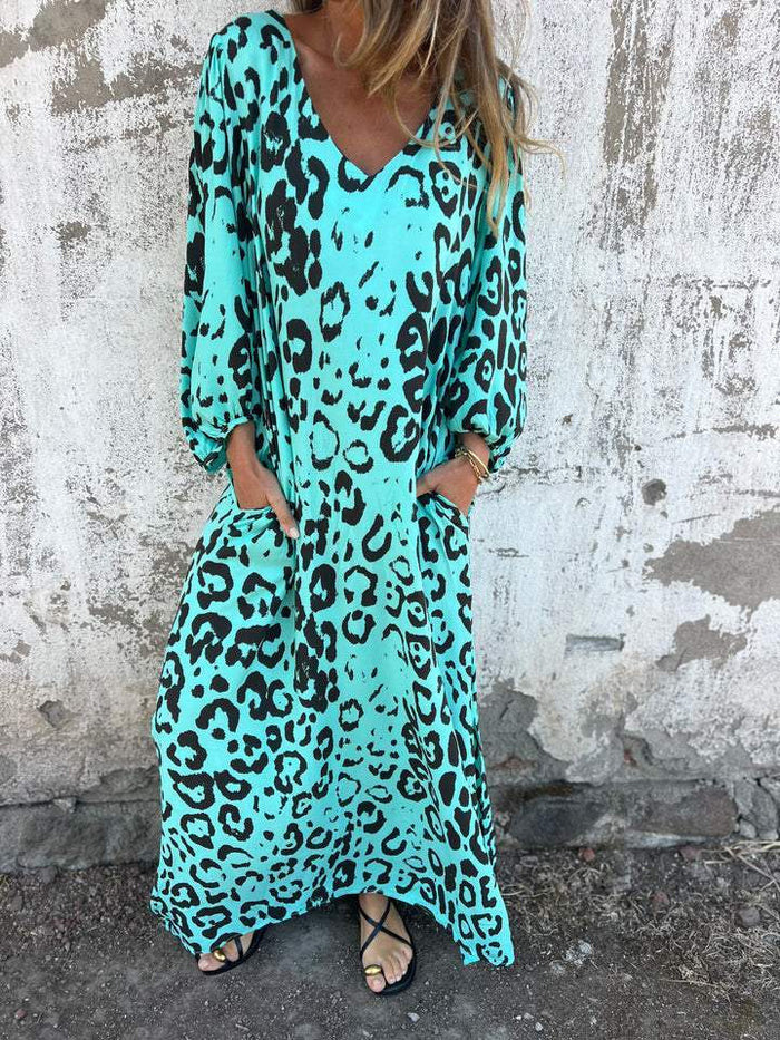 Damernas maxiklänning i stiligt leopardmönster Eva Jonsson-Eva Jonsson
