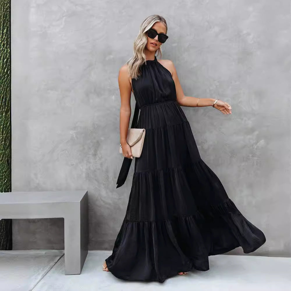 Damernas maxiklänning med ärmlös silhuett och voluminös kjol Eva Jonsson-Eva Jonsson