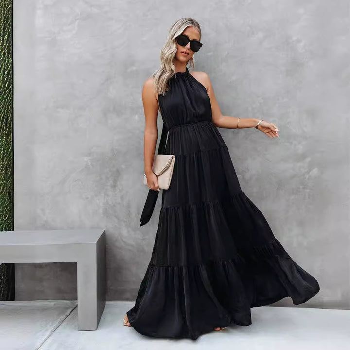 Damernas maxiklänning med ärmlös silhuett och voluminös kjol Eva Jonsson-Eva Jonsson