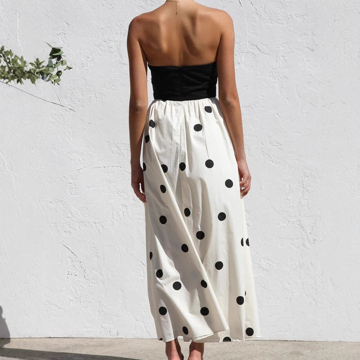 Damernas maxiklänning med bärande topp och lekfullt prickmönster Eva Jonsson-Eva Jonsson