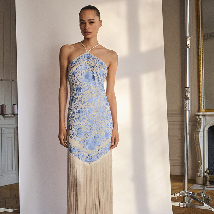 Damernas maxiklänning med eleganta fransar-design Mirla-Eva Jonsson
