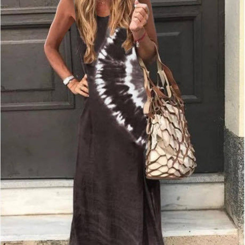 Damernas maxiklänning med modern tie-dye design och avslappnad passform Mirla-Eva Jonsson