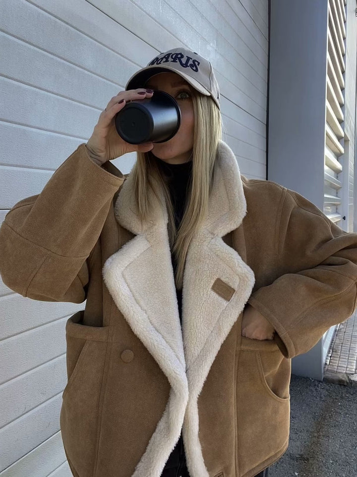 Damernas mjuka mockajacka med mysigt innerfoder Mirla-Eva Jonsson