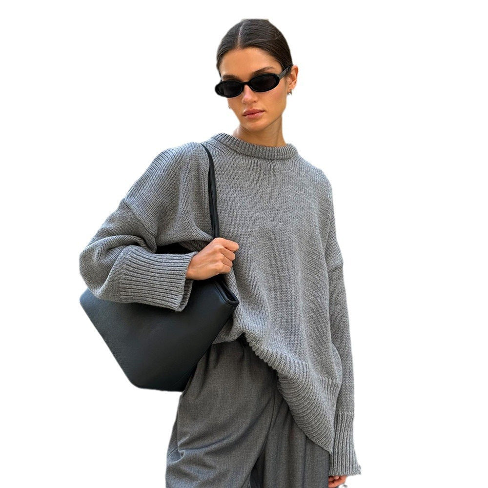 Damernas mjuka oversized stickad tröja med breda muddar Mirla-Eva Jonsson