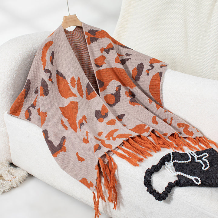 Damernas mjuka scarf med fransigt mönster Mirla-Eva Jonsson