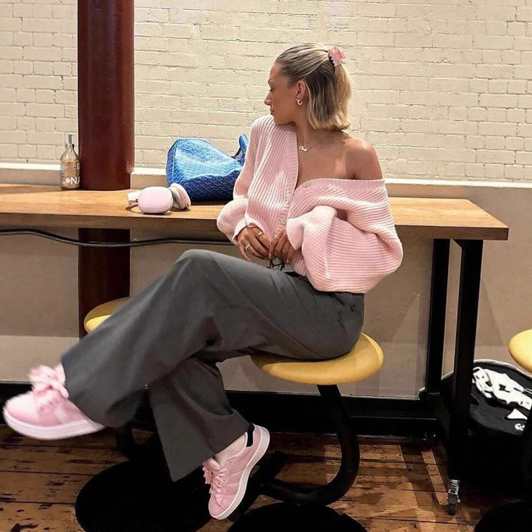 Damernas mjuka stickad cardigan med knappar och avslappnad passform Mirla-Eva Jonsson