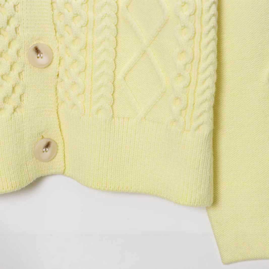 Damernas mjuka stickade cardigan med knapplist Mirla-Eva Jonsson