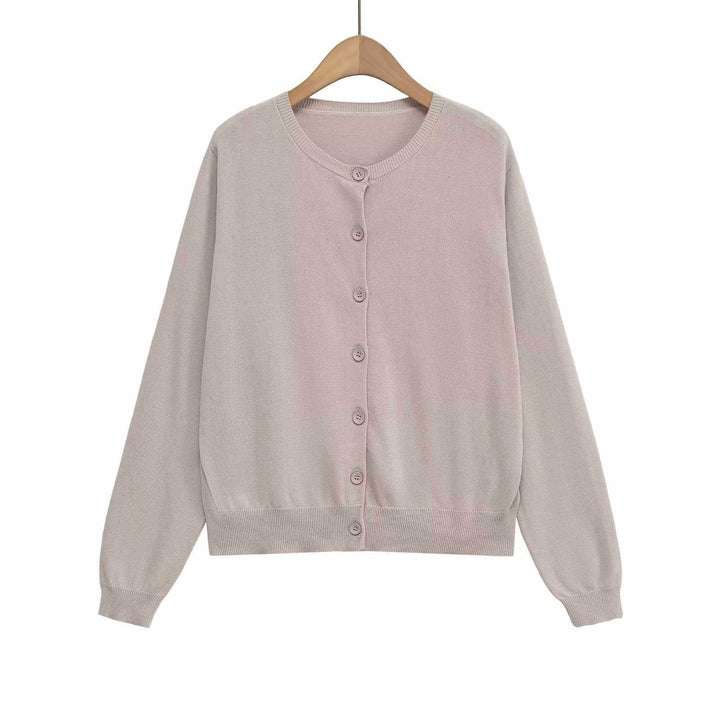 Damernas mjuka stickade cardigan med knapplist Mirla-Eva Jonsson