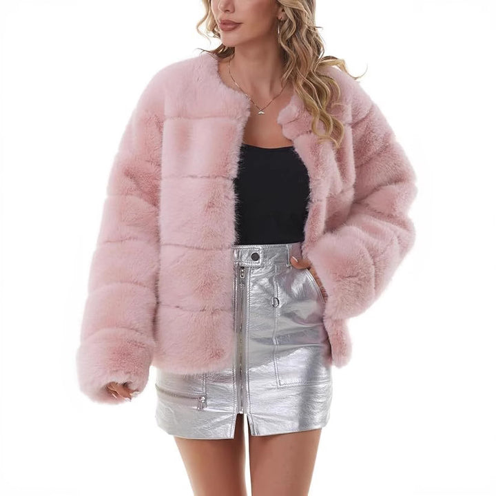 Damernas moda konstpälsjacka med iögonfallande snitt Eva Jonsson-Eva Jonsson