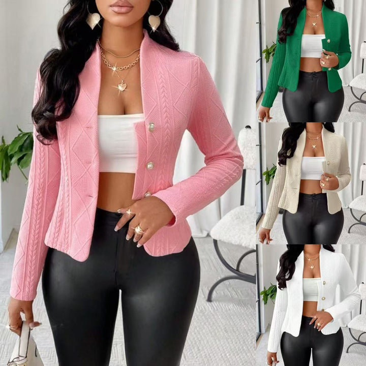 Damernas mode blazer med strukturerad design och glänsande knappar Mirla-Eva Jonsson