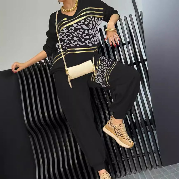 Damernas mode fritidsset med leopardmönster och lyxiga detaljer Mirla-Eva Jonsson