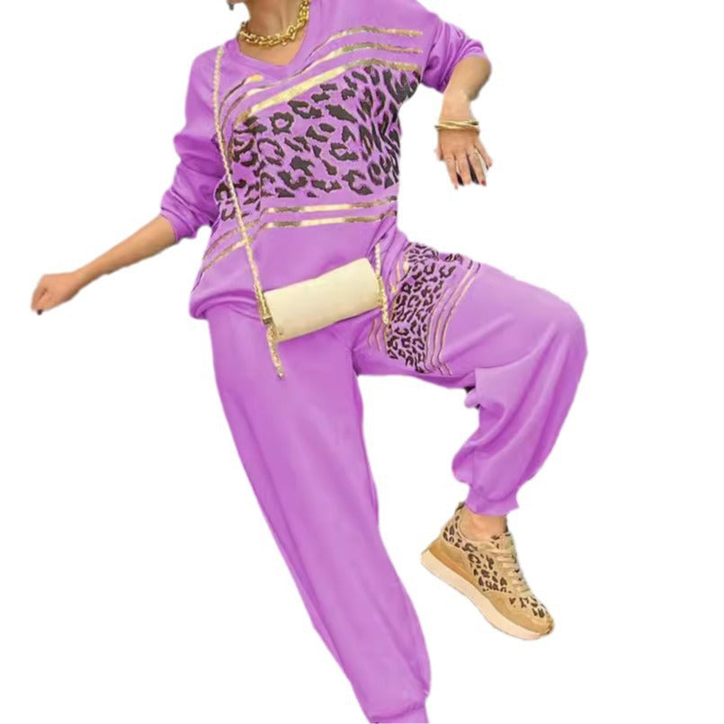 Damernas mode fritidsset med leopardmönster och lyxiga detaljer Mirla-Eva Jonsson