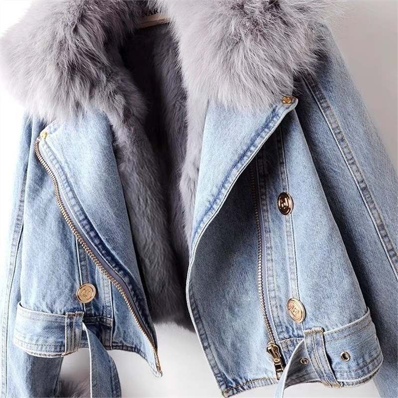 Damernas mode jeansjacka med lyxig konstfuskpälskrage Mirla-Eva Jonsson