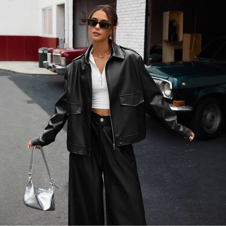Damernas mode kunstlæderjakke i oversized stil Mirla-Eva Jonsson