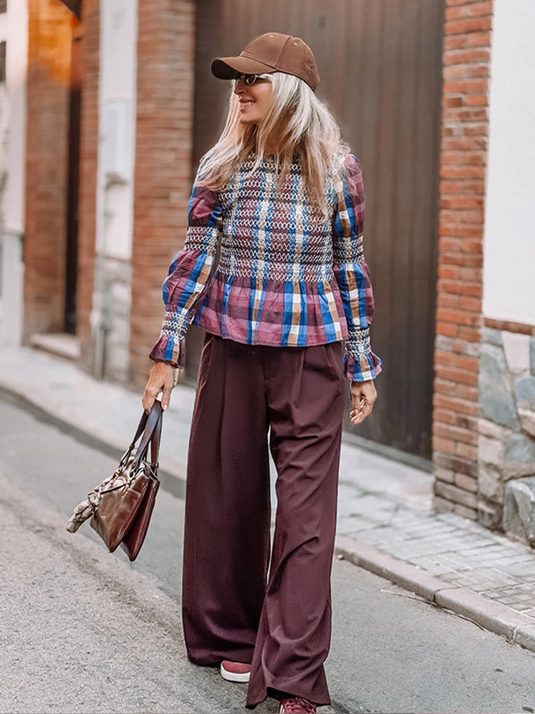 Damernas mode morotsbyxor med hög midja och eleganta veck Mirla-Eva Jonsson