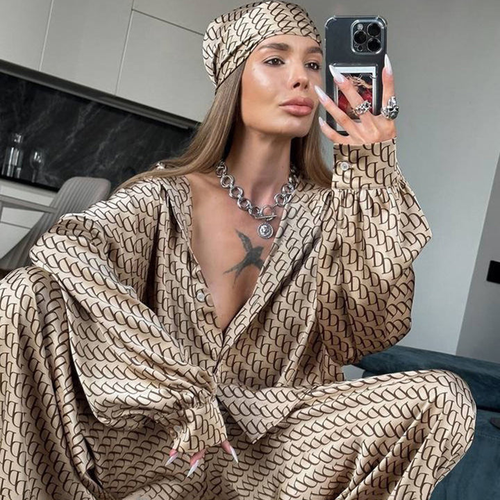 Damernas mode och eleganta lounge-set Mirla-Eva Jonsson
