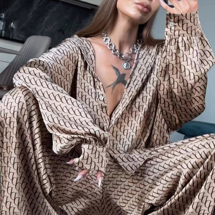 Damernas mode och eleganta lounge-set Mirla-Eva Jonsson