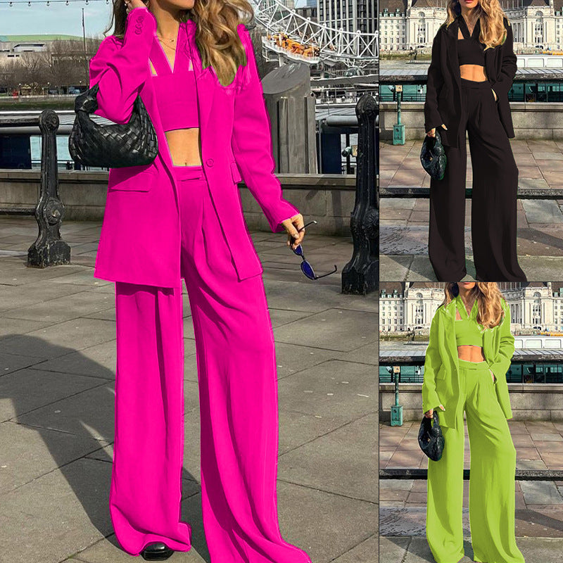 Damernas mode set med vid blazer och croppad topp Mirla-Eva Jonsson