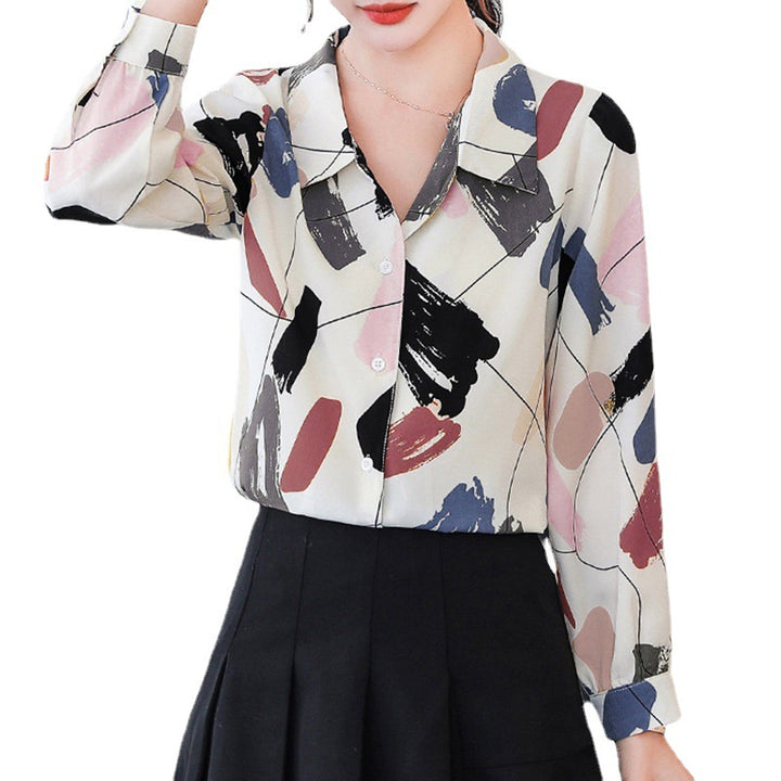 Damernas modeblus med geometriskt mönster Mirla-Eva Jonsson
