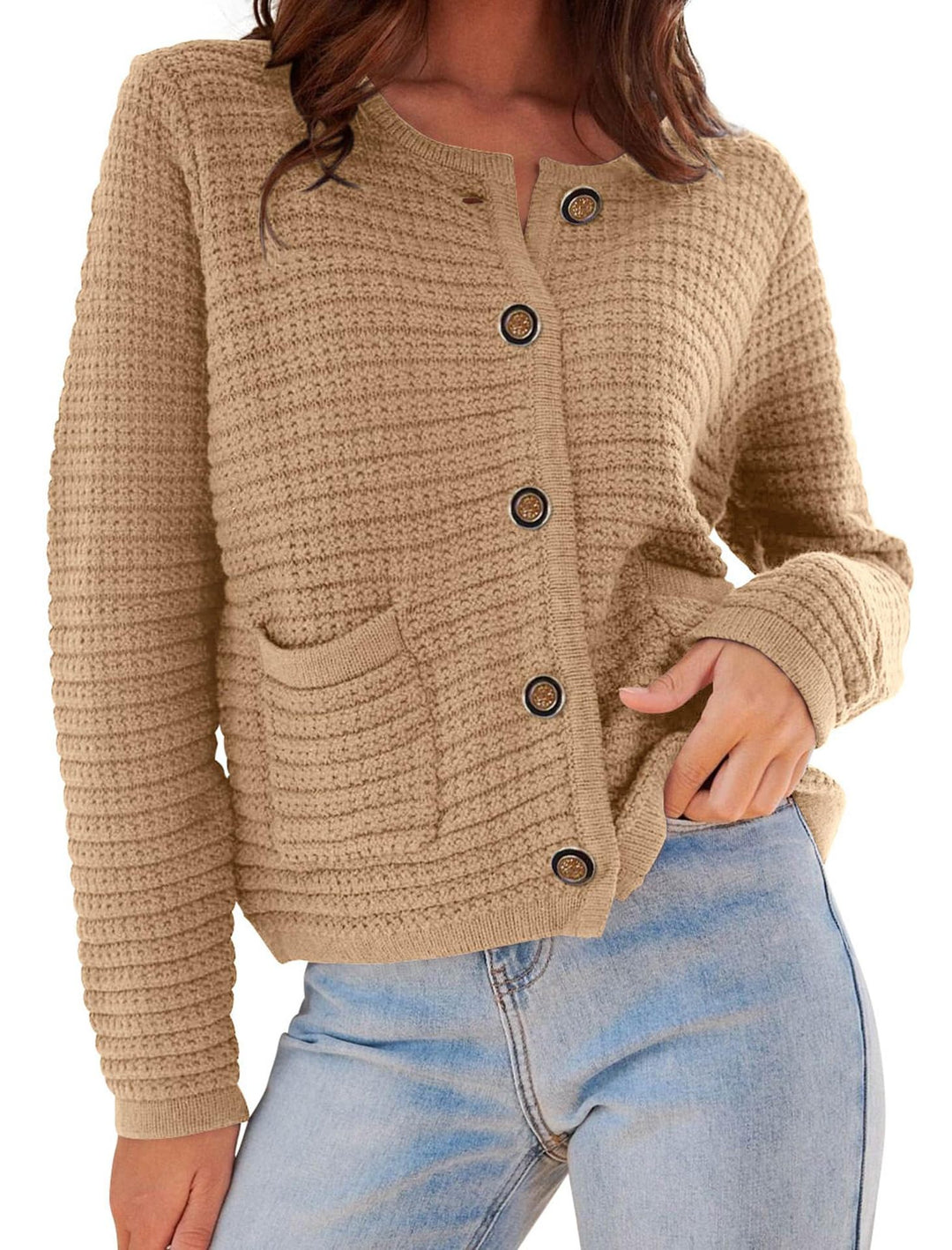 Damernas moderiktig cardigan med diskreta ribbestrukturer och eleganta knappar detaljer Eva Jonsson-Eva Jonsson