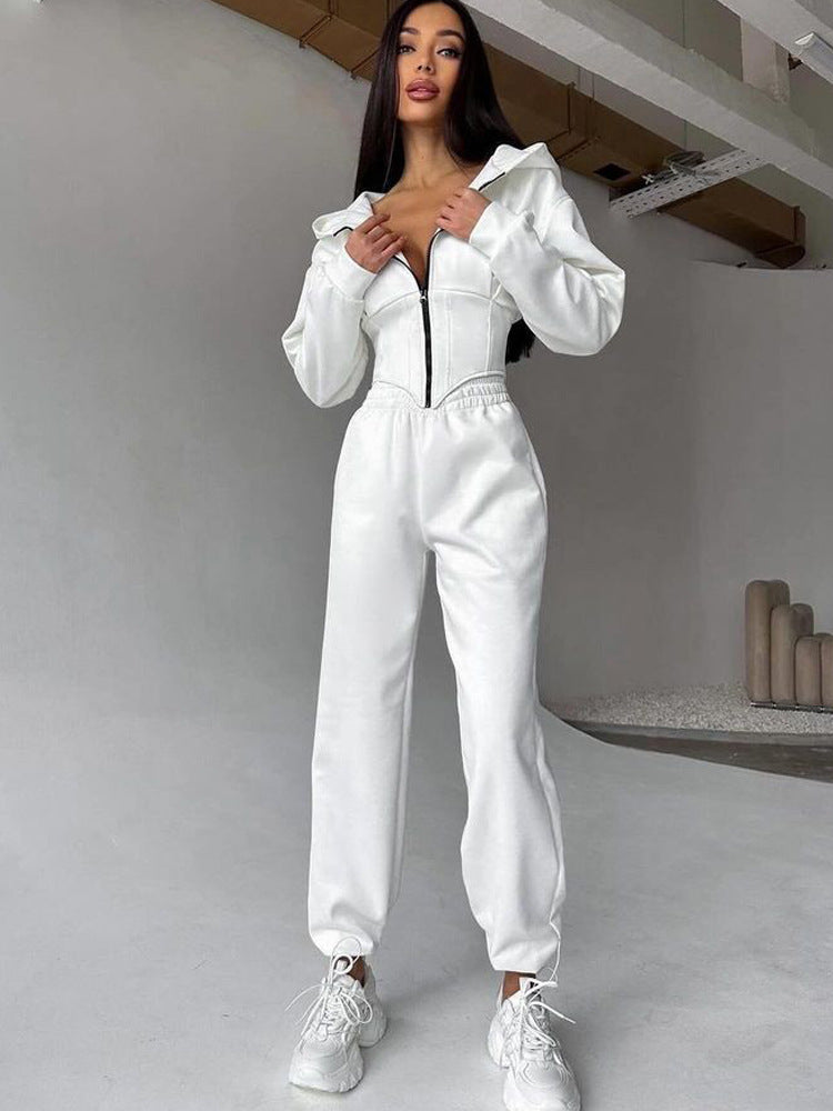 Damernas moderiktiga jumpsuit med figursytt design och innovativ dragkedja Eva Jonsson-Eva Jonsson