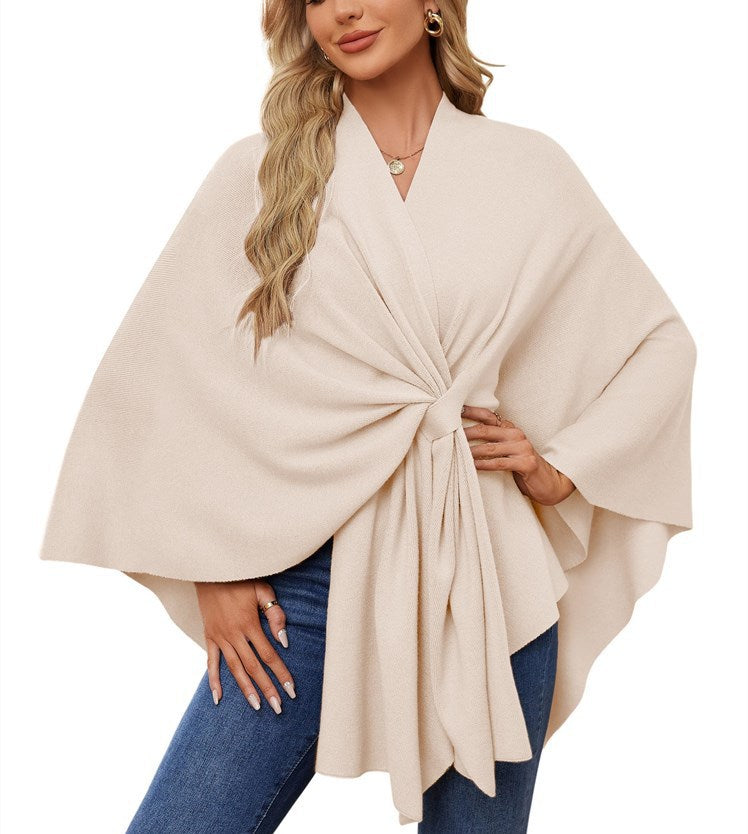 Damernas moderiktiga kaftan med elegant drapering Mirla-Eva Jonsson