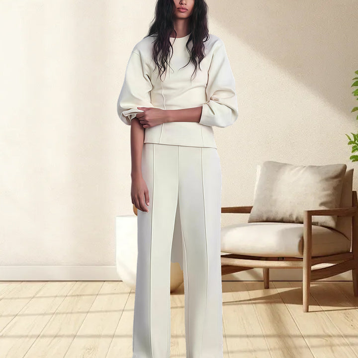 Damernas moderiktiga oversized-set med ballongärmar och elegant snitt Mirla-Eva Jonsson